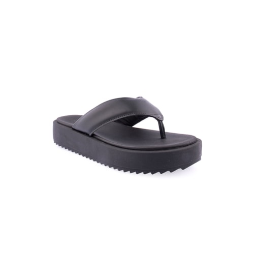 Chinelo MOLECA