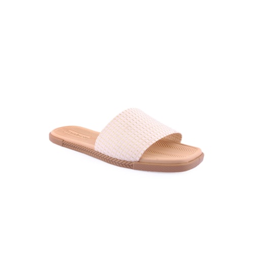 Chinelo MOLECA