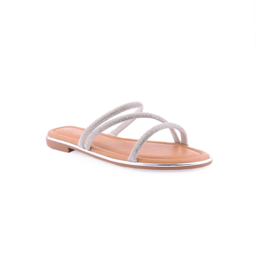 Chinelo LAPIERCE