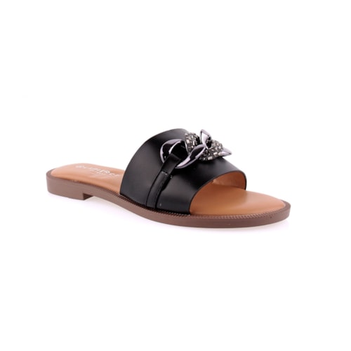 Chinelo LAPIERCE