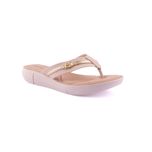 Chinelo MODARE