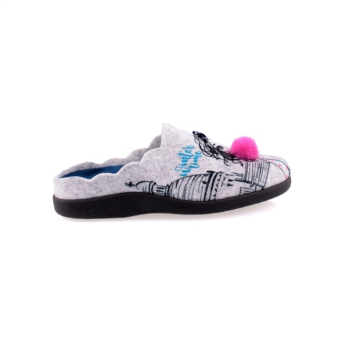 Chinelo JAVER