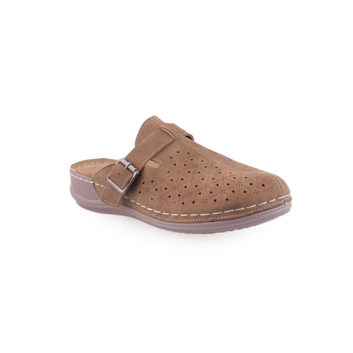 Chinelo GUTTEN