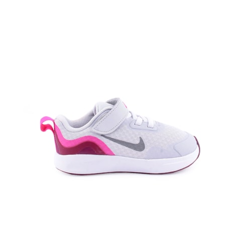 Saaptilha NIKE WEARALLDAY